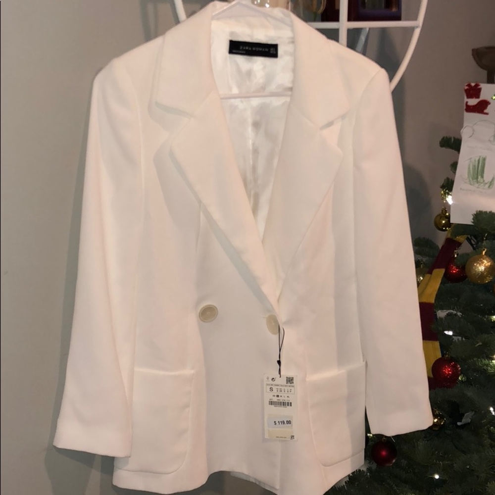 Brand Newwww white blazer
